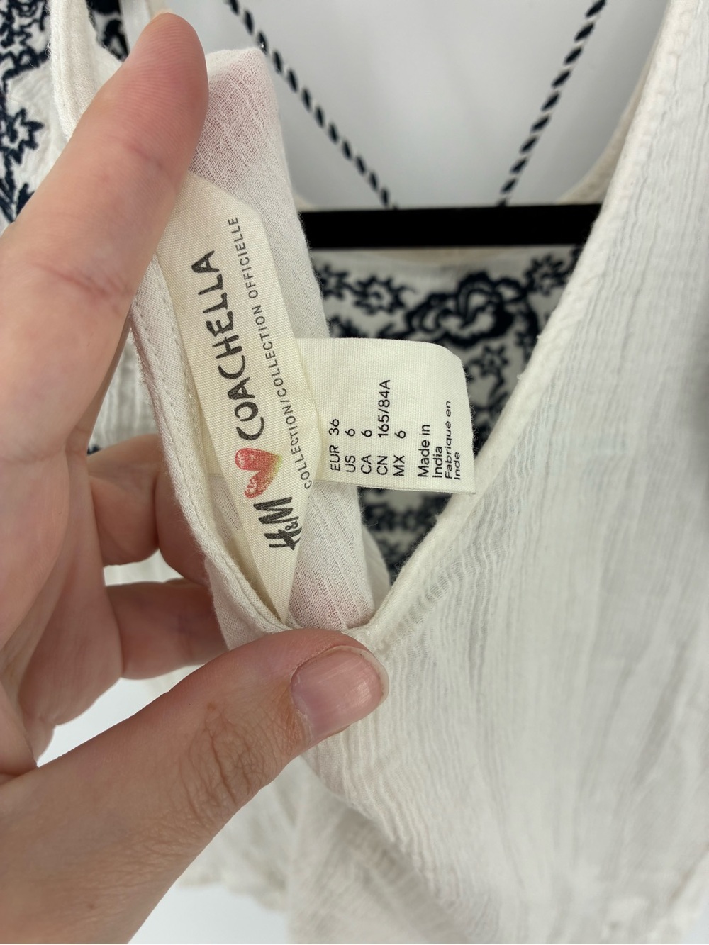 H&M Coachella White Blouse with Blue Floral Embroidery - Picture 4 of 9